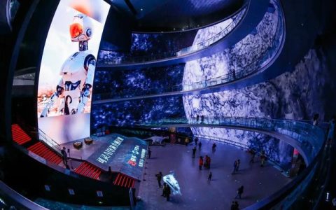 快手大模型团队负责人张迪：可灵AI用户超600万，即将发布1.6版本全新模型