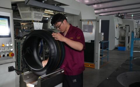 西部订单大涨10倍，拼多多引领电商西进，推动山东轮胎“滚”上高原