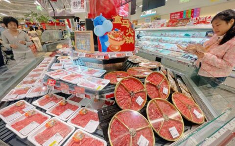 立冬暖消费升温 盒马火锅销售涨八成、餐桌被“治愈系”承包