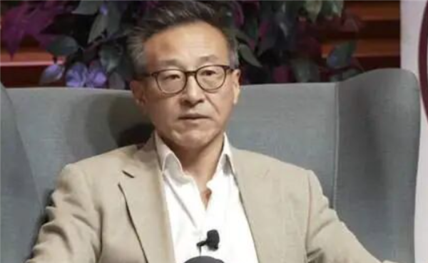 阿里蔡崇信放话： CEO岗位永远不会被AI取代